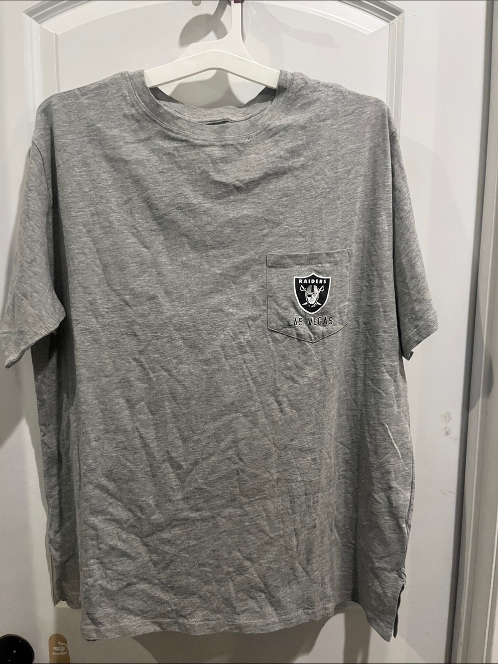 NFL Las Vegas Raiders Heather Gray Pocket Tee